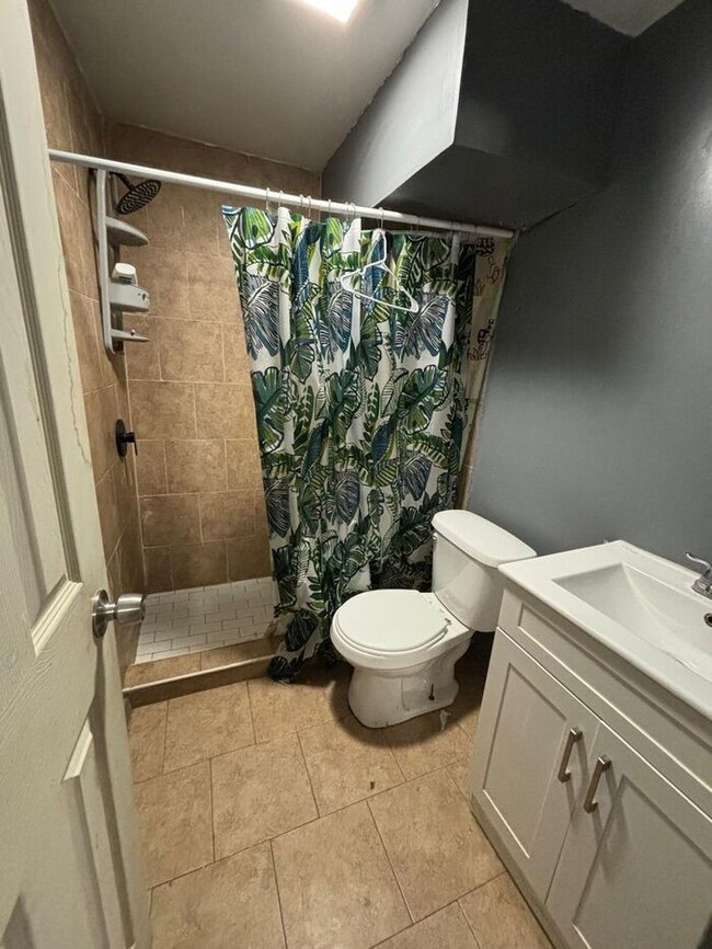 Photo - Amazing Price 1 Bed 1 Bath for Rent Lubboc...