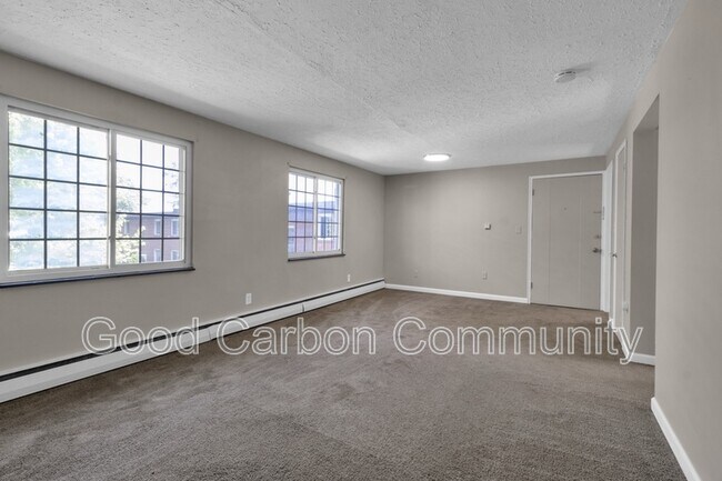 Photo - 315 Beattie Ave Unit 3