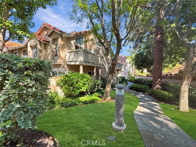 Building Photo - 18993 Canyon Tree Dr Rental