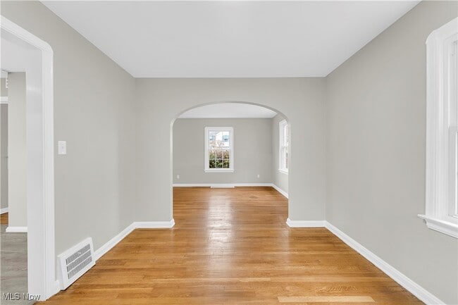 Photo - 16201 Walden Ave