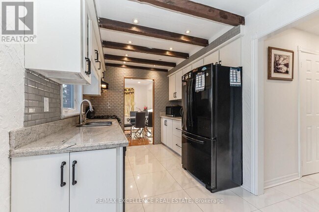 Photo - 2962 St Malo Cir