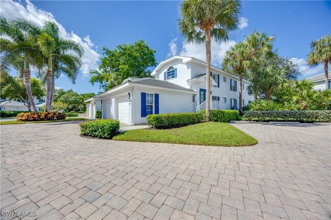 Photo - 7050 Barrington Cir Unidad 202