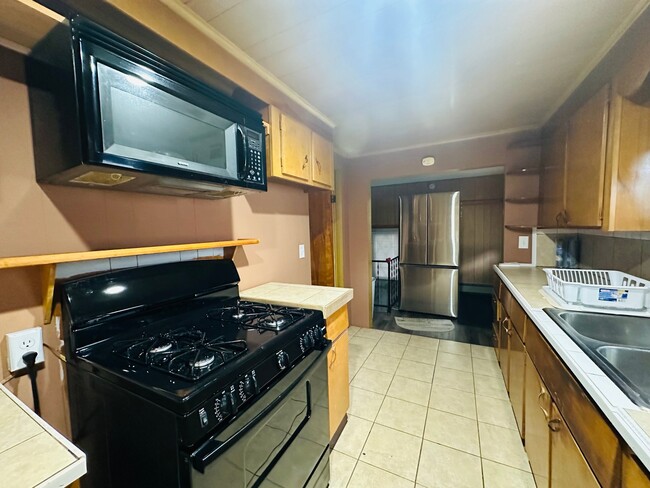 Photo - 74 Volney St