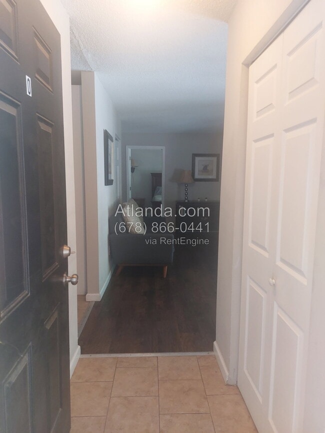 Photo - 3595 Woodbriar Cir Unit O 1