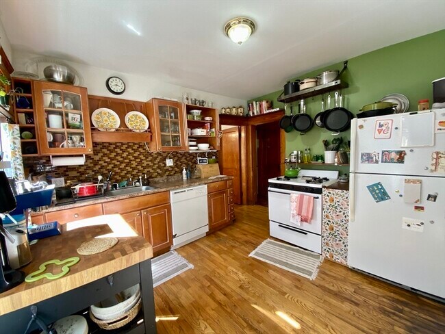 Photo - 12 Saint Peter St Unit 1