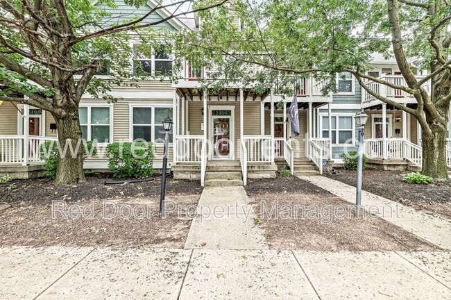 Building Photo - 2406 N Delaware St Rental