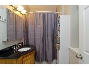 Photo - MUST SEE! BEAUTIFUL, 2 BED/2 BATH3rd FL LAUNDRY, GATED PARKING, FIREPLACE, LOCATED E. GARFIELD PARK!