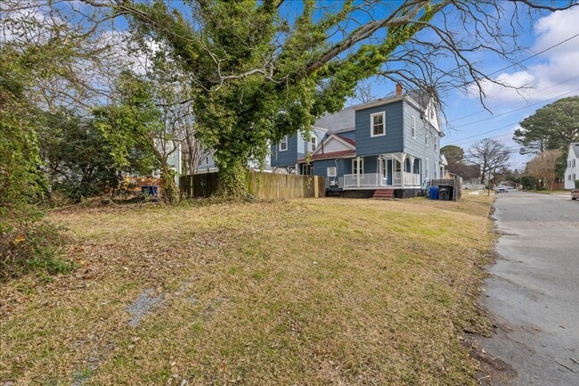 Photo - 258 Douglas Ave Unit 258