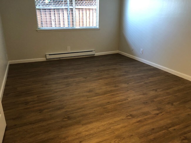 Photo - Menden Manor