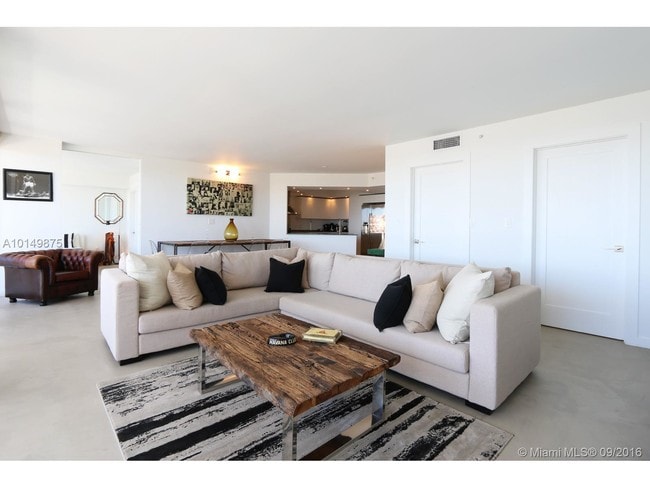 Photo - 1900 Sunset Harbour Dr Unit #