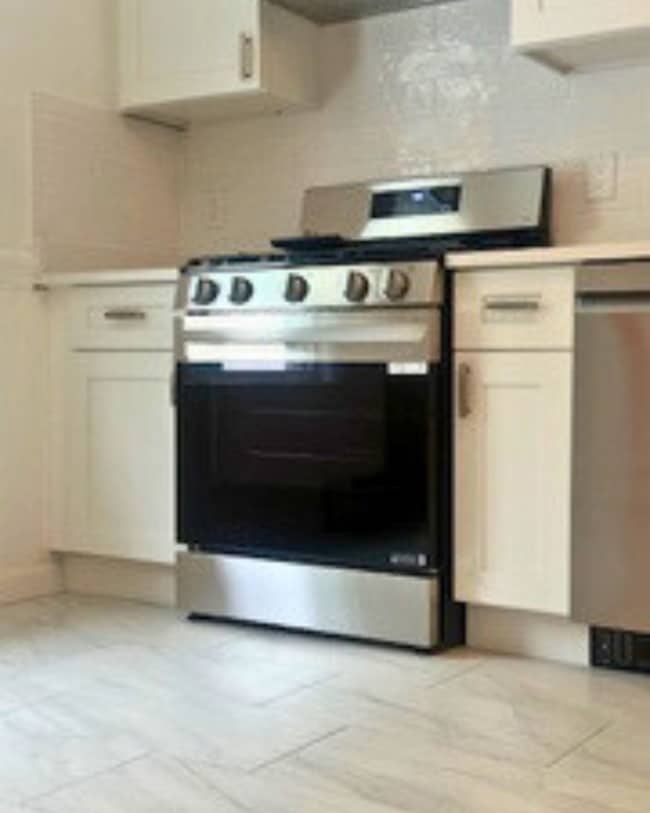 Photo - 66 Elm St Unit 2