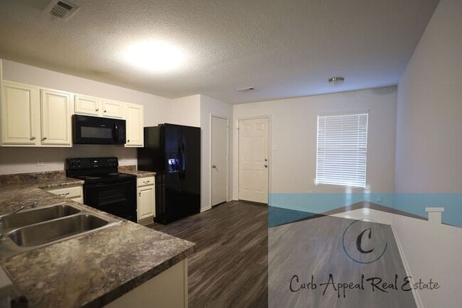 Photo - Beautiful 4 bedroom/2 bath home - Nettleton