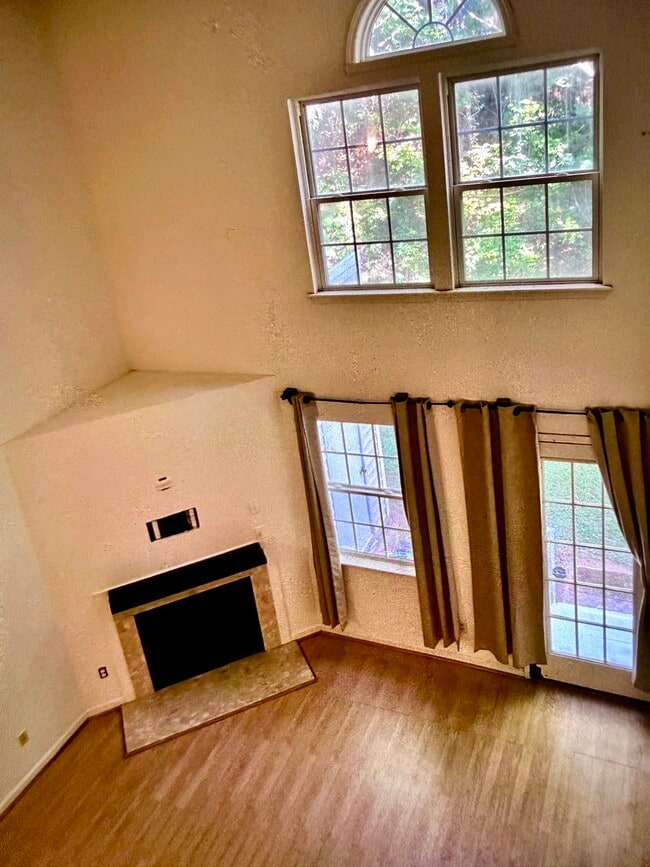 Photo - 2212 Springhill Ave