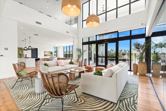 Photo - Natura Gardens