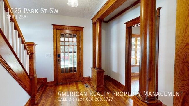 Photo - 1025 Park St SW