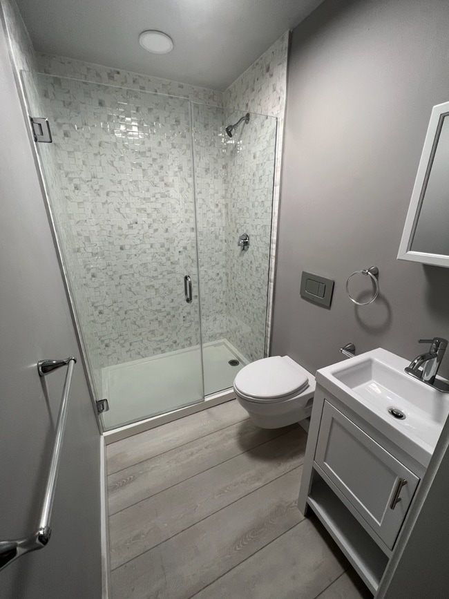 Photo - 7 Thornley St Unit 1