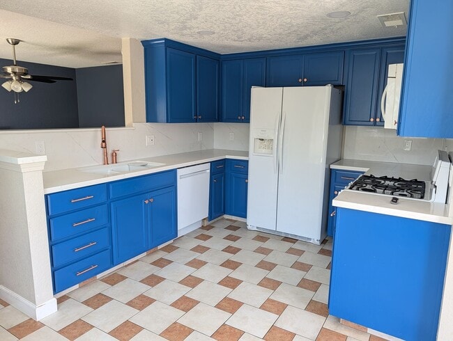 Photo - 1709 Badger Way