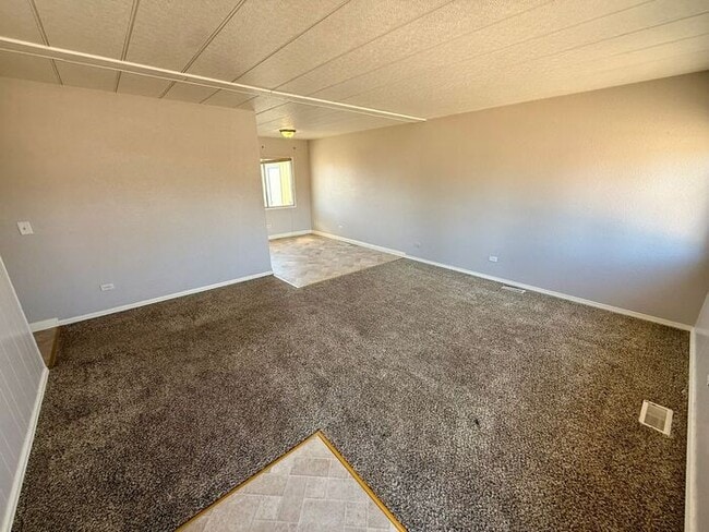 Photo - Large 3 Bedroom, 1 Bath Ranch Style Home in South Loveland, CO