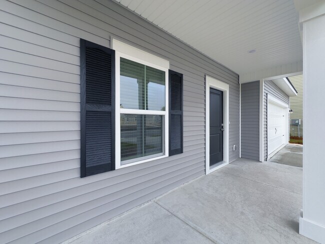 Photo - 126 Kingswood Cir