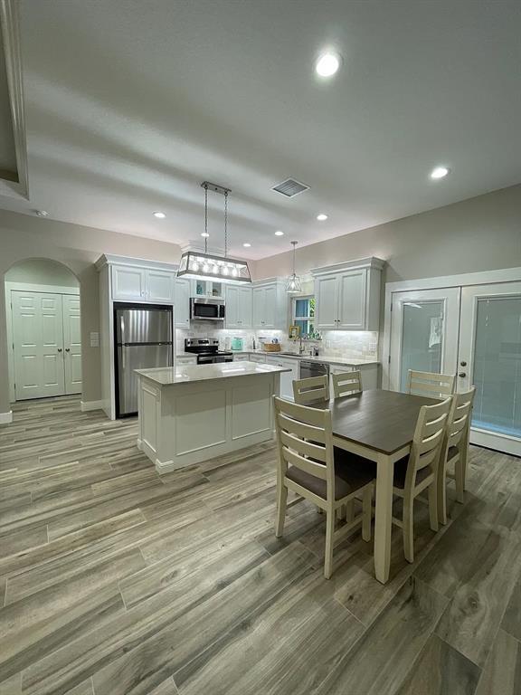 Photo - 720 Canyon Cir Dr