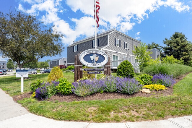 Building Photo - Faire Harbour Landings