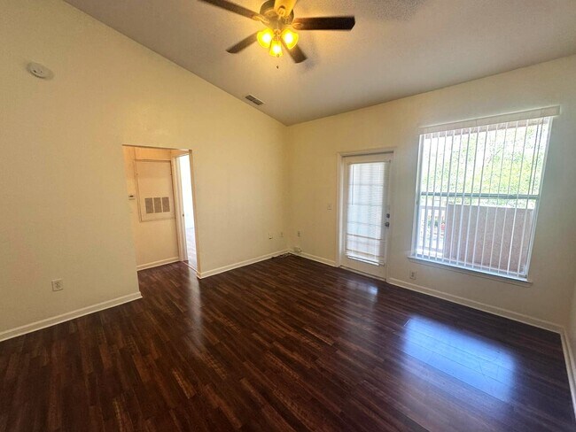 Photo - 17952 Villa Creek Dr