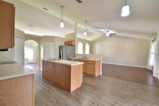 Photo - 1006 Fox Trail Ave