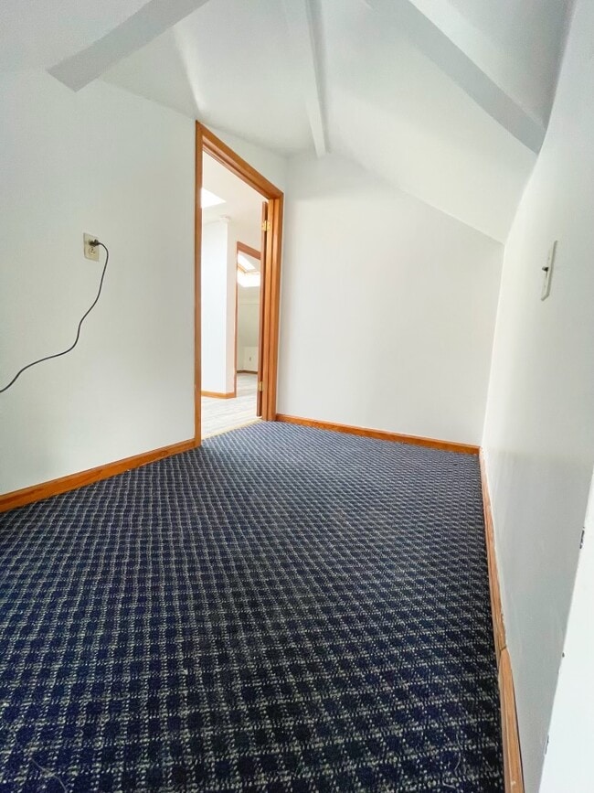 Photo - 20 Lincoln Ave W Unit FL 3