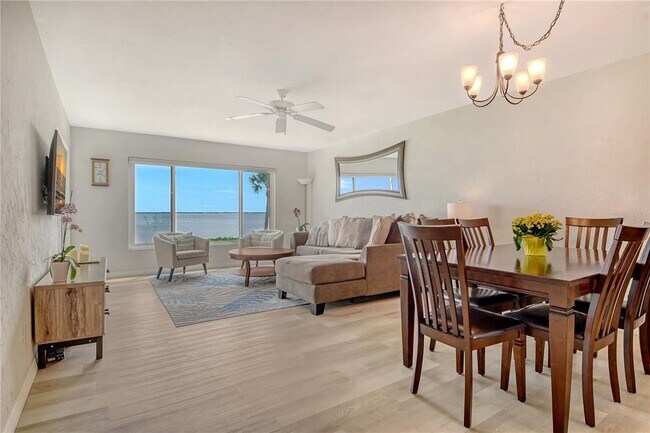Photo - 4800 Gulf of Mexico Dr Unit 204