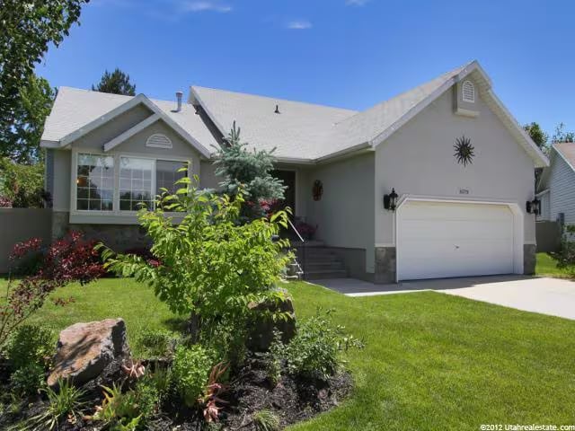 8379 Sycamore Tree Cove Unit Private Bed and Bath