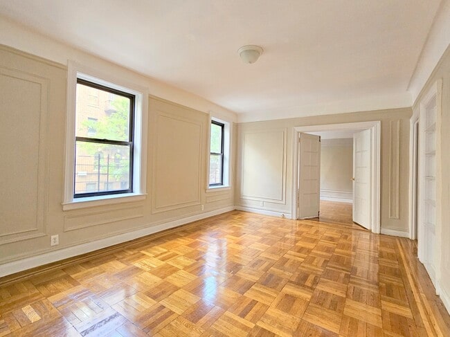 Photo - 850 W 176th St Unit 2E