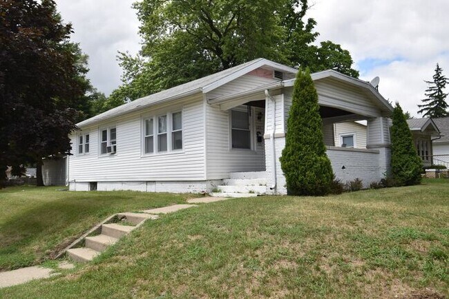 Apartments For Rent For Less Than 1 400 In South Bend In Page 2 Forrent Com