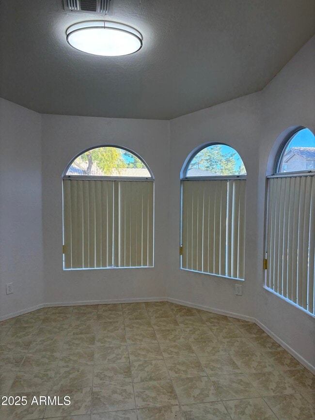 Photo - 2221 E Union Hills Dr