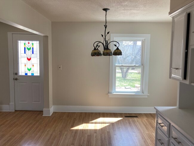 Photo - 2905 Garden Ln