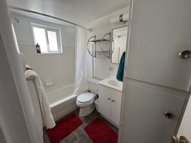 Photo - 115 S St Unit Apt 4