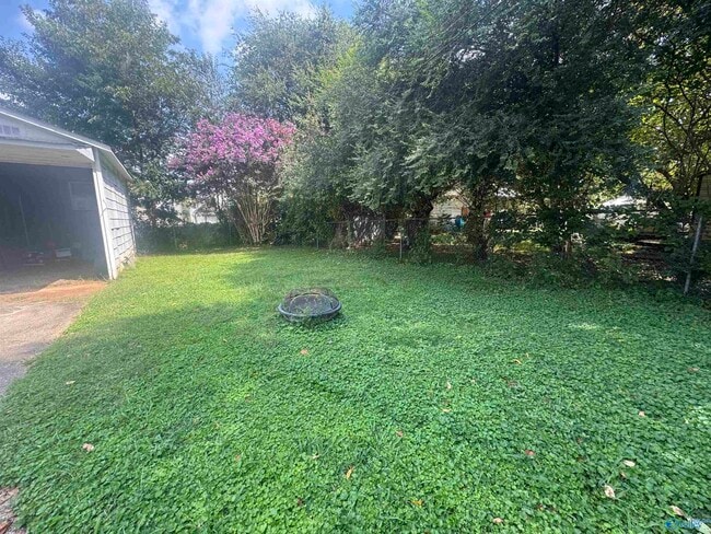 Photo - 1113 Humes Ave NE