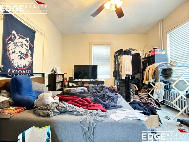 Photo - 15 Aldie St Unit 2