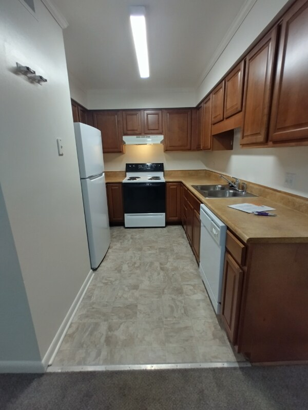 Photo - 600 Reusens Rd Unit J109