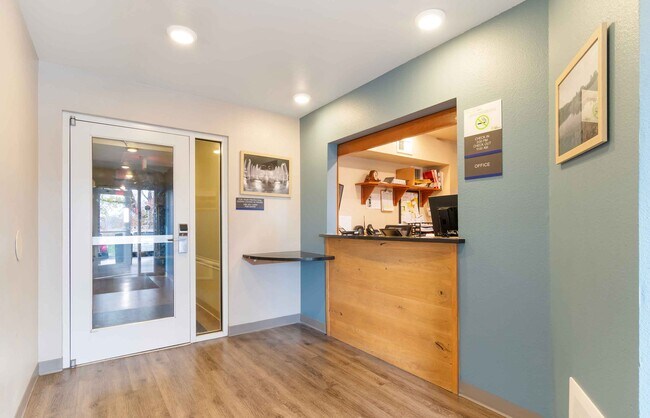 Furnished Studio-Kansas City - Stadium