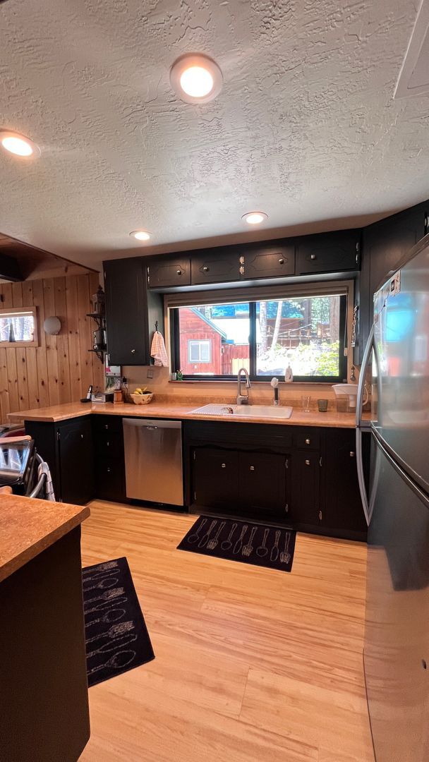 Photo - Donner Lake Cabin - Ski Lease