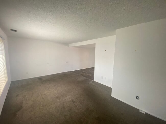 12448 E Kansas Pl