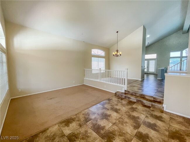 Photo - 9374 Bondeno St