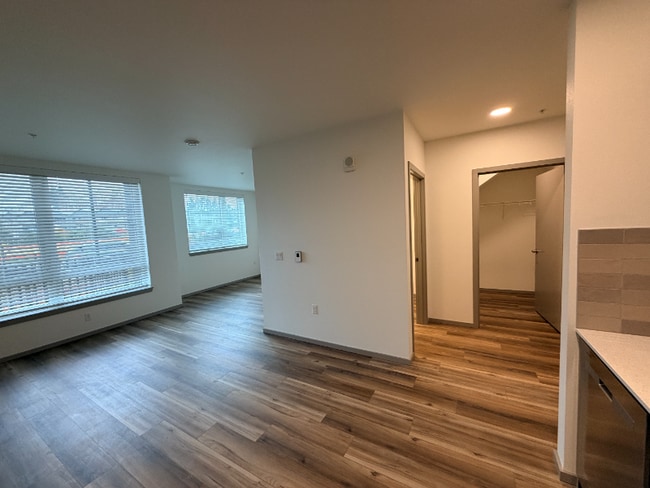 Photo - 2950 NE 11th St Unidad 2