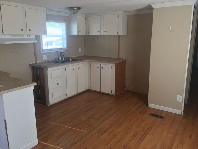 Photo - 2 bed 1 bath mobile home