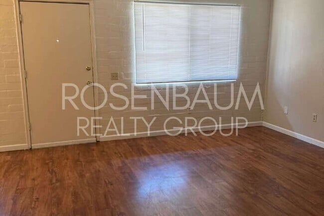 Photo - 1518 E Hedrick Dr Unit I