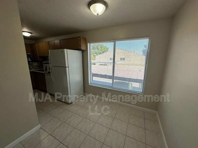 Photo - 4642 S Arlington Park Dr Unit 04