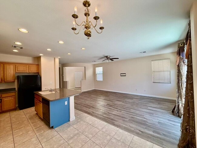 Photo - Well-maintained two-story home