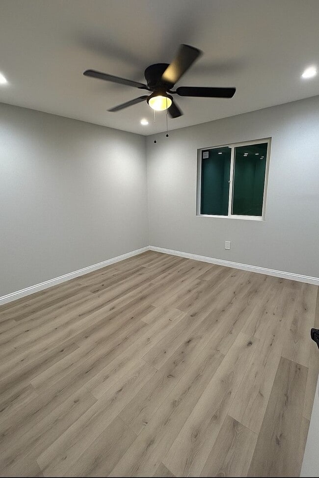 Photo - 7598 Coldwater Canyon Ave