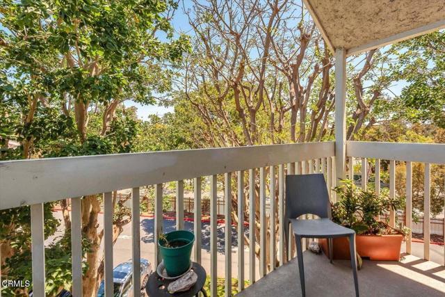 225 S Ventura Rd Unit 102