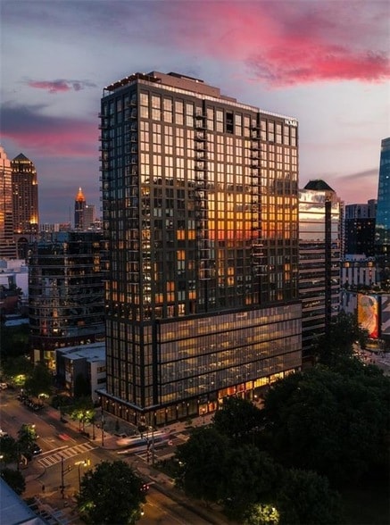 Building Photo - 1382 Peachtree St NE Rental